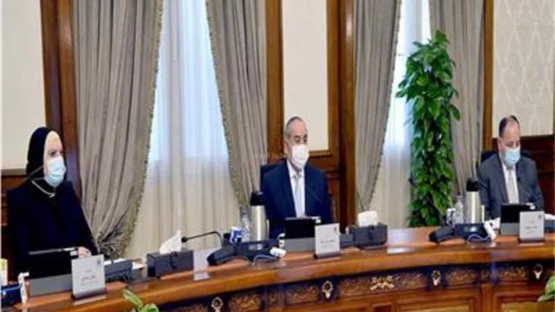 مجلس الوزراء يوافق على تقديم حوافز لمستثمري المجمعات الصناعية بمحافظات الصعيد