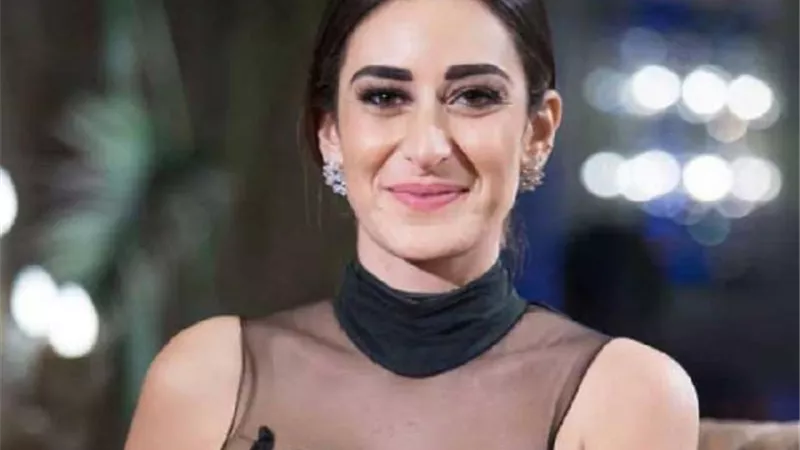 أمينة خليل : تعرضت للخيانة وكسر القلب