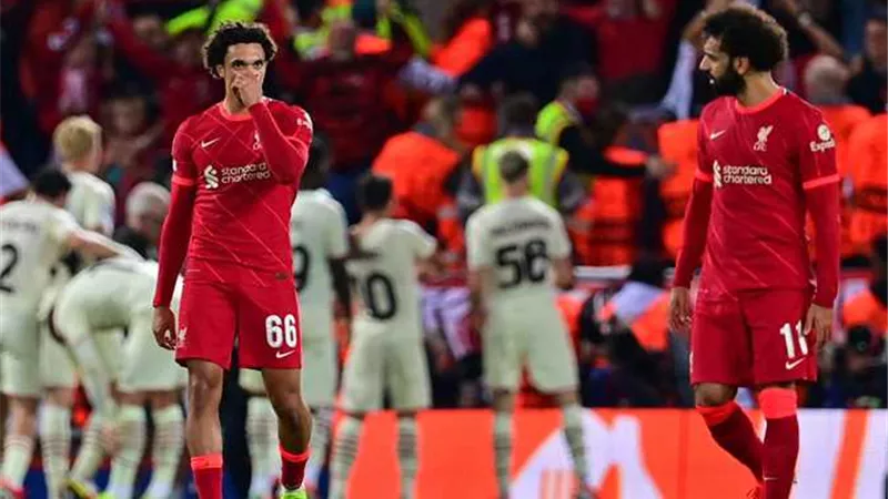 صلاح يقود هجوم ليفربول لمواجهة ميلان بدوري الأبطال