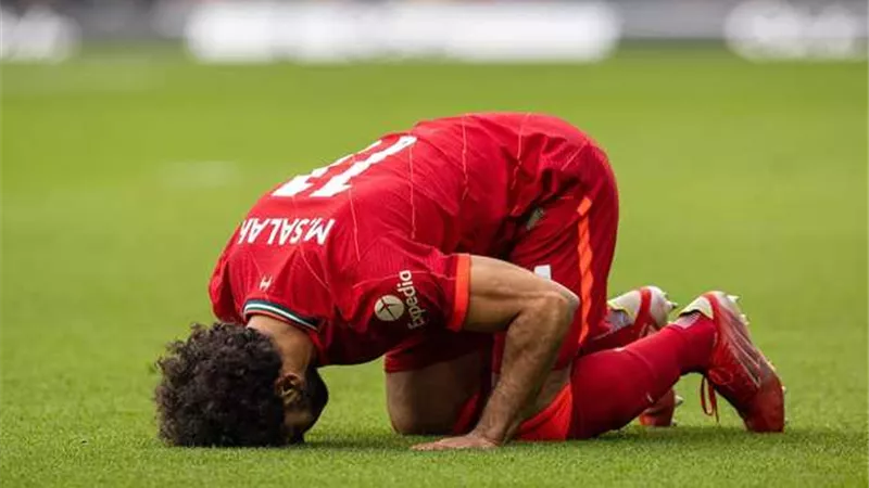 عبد العال: ما يفعله صلاح فى كرة القدم 