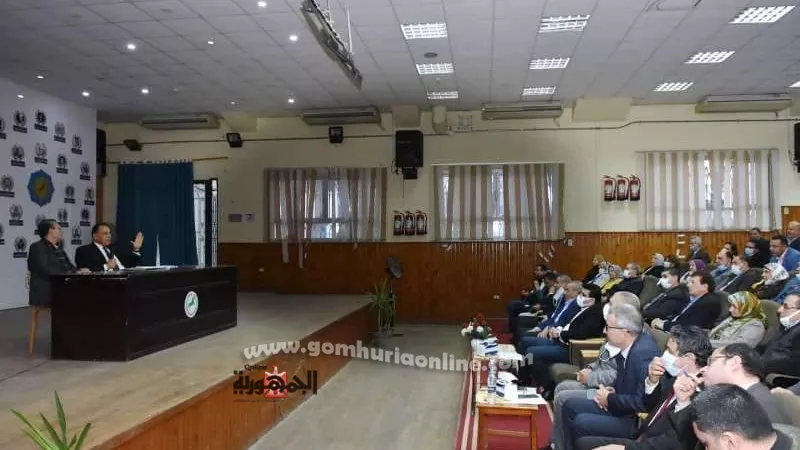 مسابقة لإختيار أكفأ مدير ووكيل ومعلم علي مستوى كل إدارة تعليمية بالشرقية