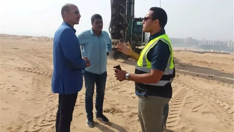 قيادات جهاز العبور يتفقدون أهم المشروعات الخدمية للمواطنين فى المدينة.. بالصور والأرقام