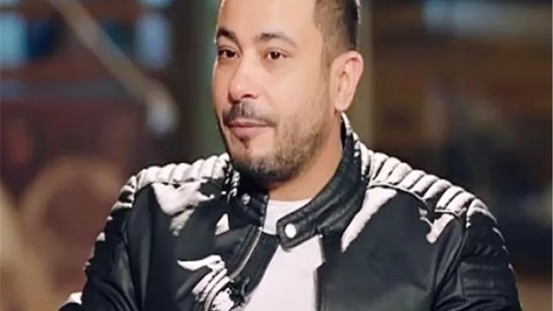 أول رد من محمد نجاتي بعد هجوم زوج منة عرفة عليه فى مهرجان 