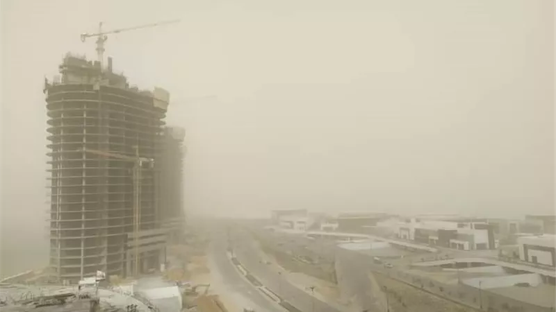 خلال موجة الرياح المحملة بالأتربة الصحة توجه نصائح هامة للمواطنين لتجنب الشعور بالاختناق والمضاعفات