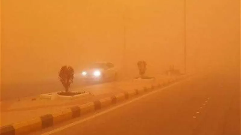الأرصاد تحذر: العاصفة تصل إلى سيناء ومدن القناة.. وارتفاع الأمواج 5 أمتار.. فيديو