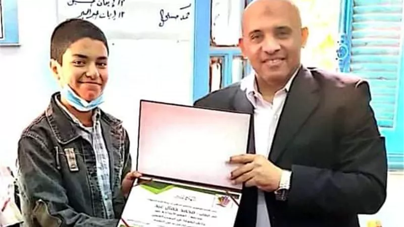 موهبة الفشن الاعداديه تنضم لمعرض 