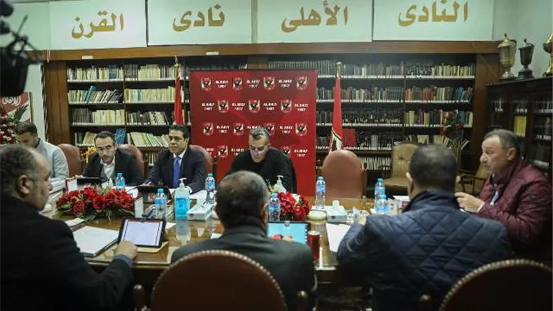 تكليف خالد مرتجي بالتنسيق المالي مع شركات الأهلي