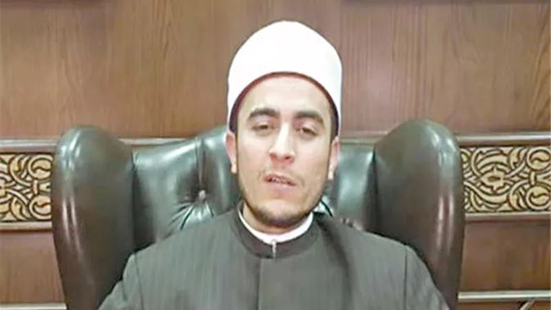 عمل الزوجة دون علم زوجها .. مرفوض