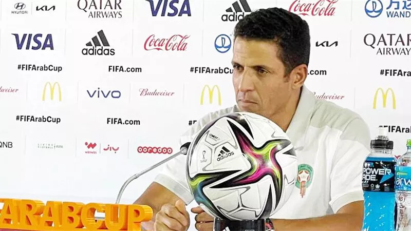 مدرب منتخب المغرب يؤكد صعوبة مباراته مع الجزائر غدا