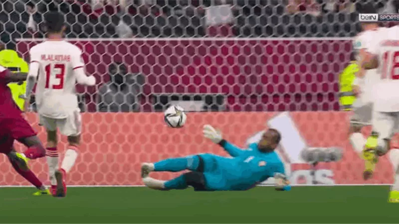 الهدف الثانى للعنابى .. قطر والإمارات.. ربع نهائي كأس العرب 2021