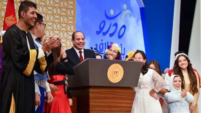 دعم تكنولوجي وفرص عمل .. اصحاب الهمم في قلب الحكومة