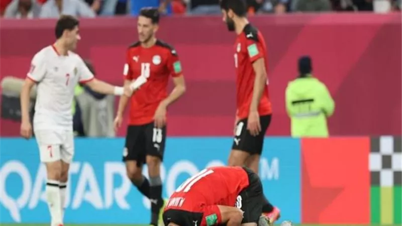5 لاعبين مهددون بالغياب عن منتخب مصر فى نهائى كأس العرب حال تخطى نسور قرطاج