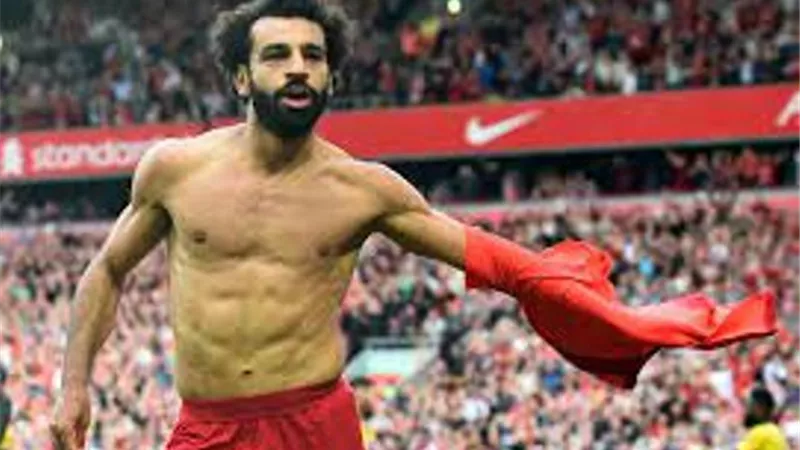 نجم ليفربول: صلاح لاعب مخيف