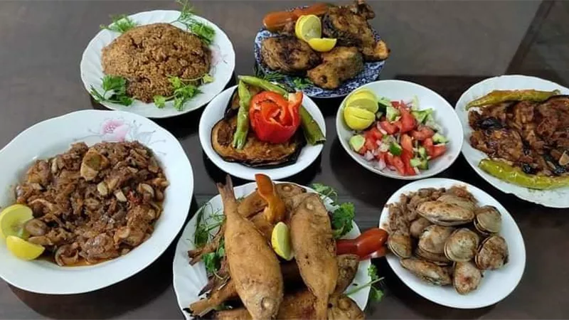 احلى سفرة اسماك اسكندرانى شهية ولذيذة