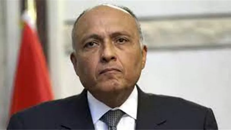 شكرى يصل الرياض للمشاركة فى تدشين آلية التشاور السياسى بين مصر ودول الخليج