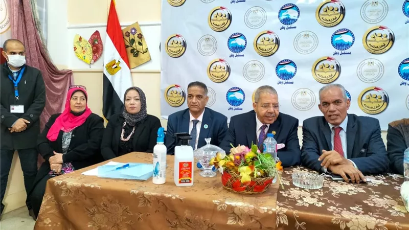 اجراء التصفيات بمسابقة أوائل الطلبه بالسيده زينب بالتعاون مع حزب مستقبل وطن بالصور