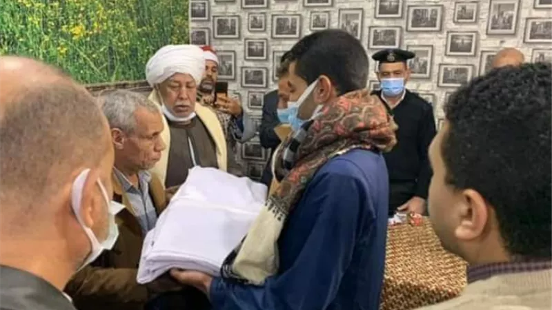 الكفن ينهي خصومه ثأريه بين عائلتي 
