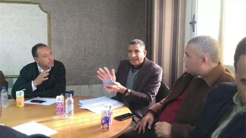 مدينة النجيلة غرب مطروح تبحث مزايا قانون المشروعات المتوسطة والصغيرة