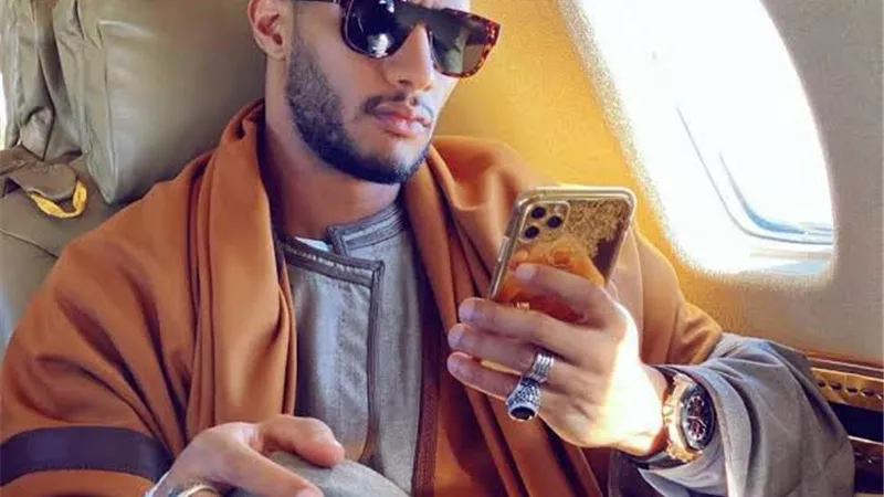 بموقف إنسانة.. محمد رمضان يخطف الانظار فى اخر حفلاته.. فيديو