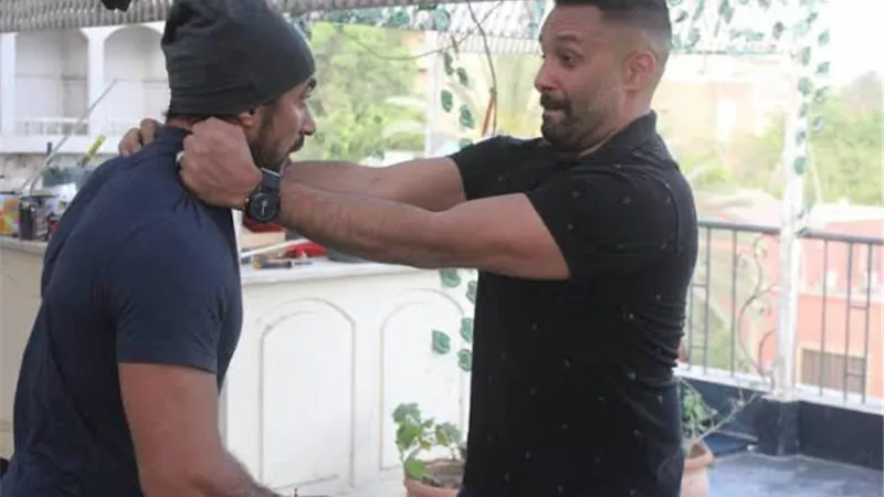 كيف احتفل شقيق ياسمين عبد العزيز بعيد ميلاد احمد العوضى