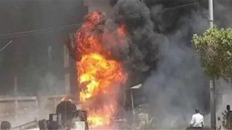 إصابة 12 شخصا جراء انفجار قنبلة في مدرسة بروسيا