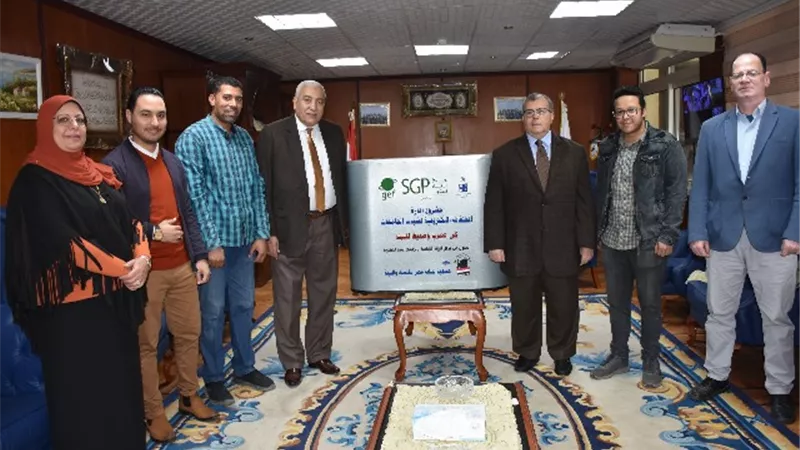 أول حاوية لتجميع المخلفات الإلكترونية بجامعة السادات.. من الاتحاد العربى للشباب والبيئة