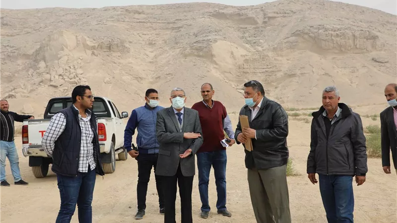 محافظ المنيا يتفقد عددا من أراضي أملاك الدولة المجاورة للمنطقة الصناعية