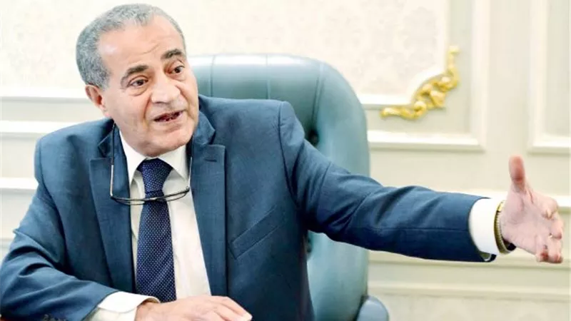 «التموين» يكشف اسباب انخفاض أسعار بعض السلع الأساسية في السوق المحلى