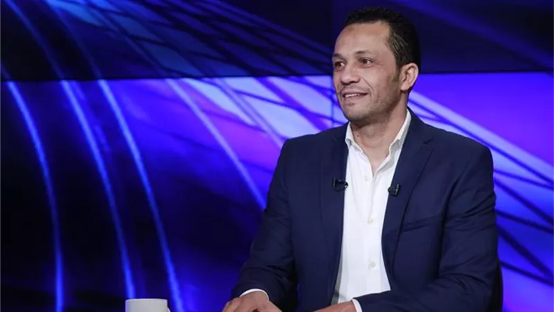 المصري يقيل عبدالحليم علي من منصبه