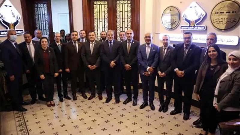 التنسيقية تختتم جلسات الحوار المجتمعي لقانون العمل في اليوم الثالث على التوالي بلقاء وزير القوى العاملة