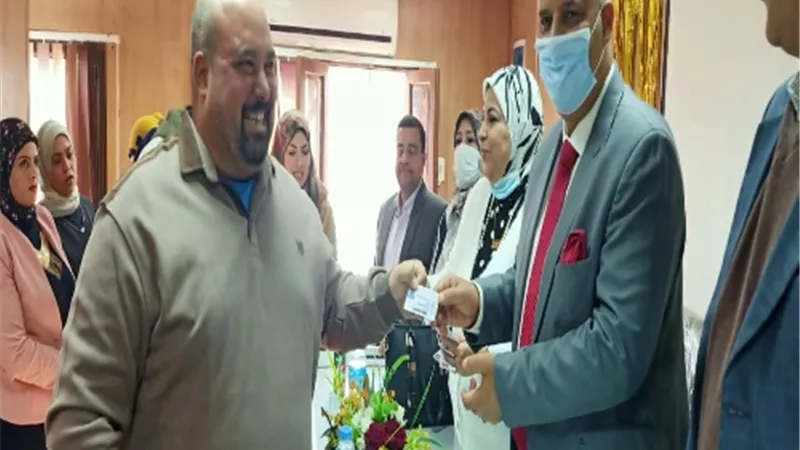 وكيل الشباب والرياضة بالقليوبية يكرم سفراء ومدربين برنامج 