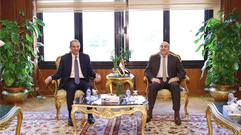 تعاون بين الاتصالات والارصاد لإتاحة الخدمات إلكترونيا
