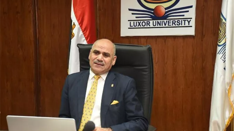 رئيس جامعة الأقصر يشارك في اجتماع المجلس الأعلى للجامعات