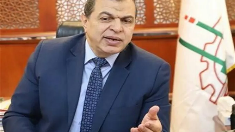 وزير القوى العاملة: يتابع الدورة الثالثة للتدريب الفندقي بسوهاج