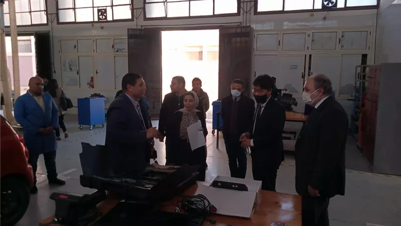رئيس جامعة بنى سويف التكنولوجية يعقد اجتماعًا مع وفدًا كوريًا من الوكالة الكورية للتعاون الدولي (كويكا)