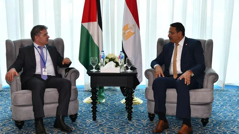 رئيس هيئة الرقابة الإدارية يلتقى رئيس هيئة مكافحة الفساد الفلسطينية