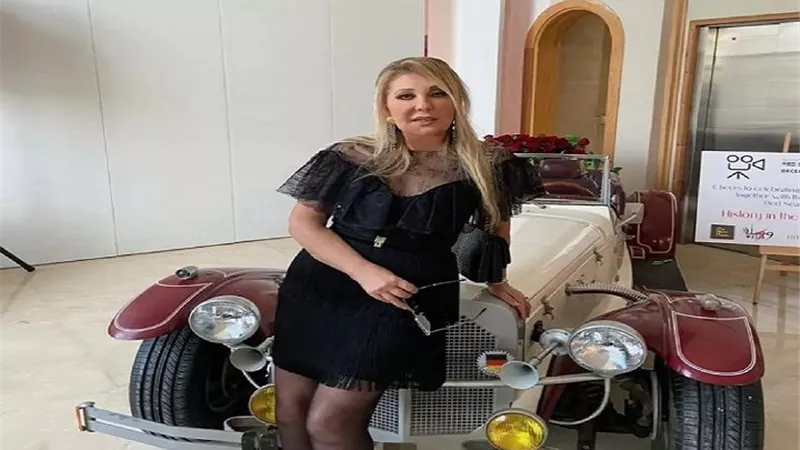 بالأسود .. إطلالة ساحرة لـ نادية الجندي فى أحدث ظهور ..صور