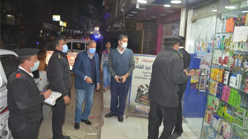 محافظ القليوبية يشن حملة مكبرة لازالة الاشغالات والاكشاك المخالفة بمدينة الخصوص
