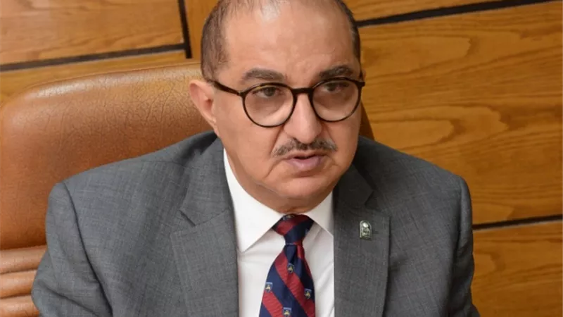 وزير الأوقاف يشارك جامعة أسيوط في مراسم احتفالها باليوم العالمي للغة العربية..الاثنين