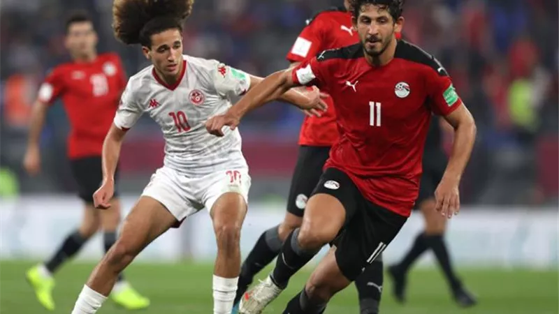 نجم منتخب تونس: أتمنى مواجهة مصر فى ملحق التأهل للمونديال