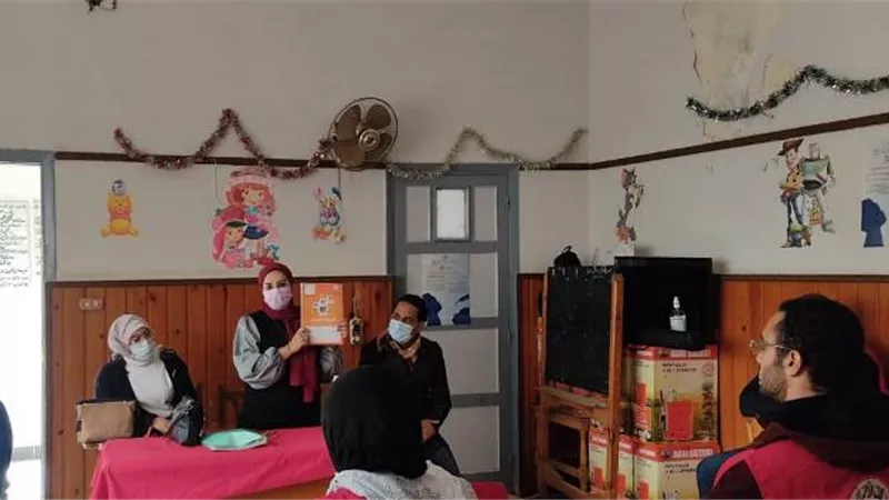 تدريب متطوعي الهلال الأحمر في حملة شلل الأطفال بالسويس