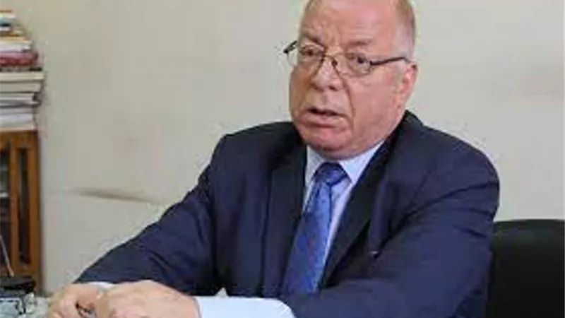 حلمي النمنم : نجيب محفوظ مقاتلا عظيما دفاعا عن الرواية ودخل معارك مع عباس العقاد