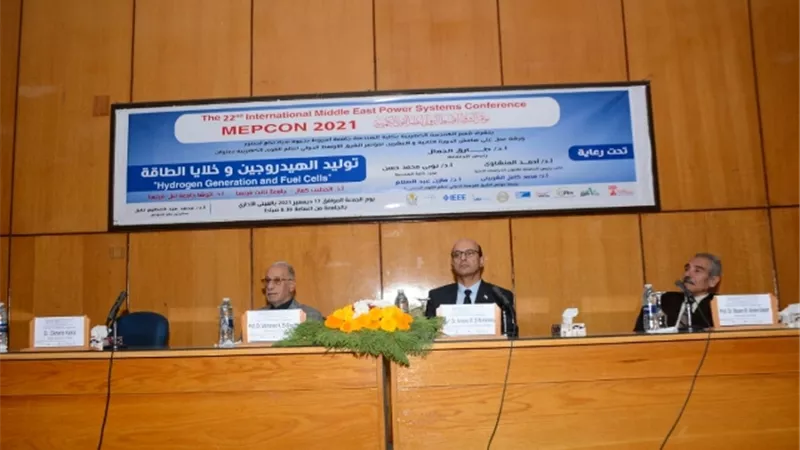 نائب رئيس جامعة أسيوط يشهد ورشة عمل