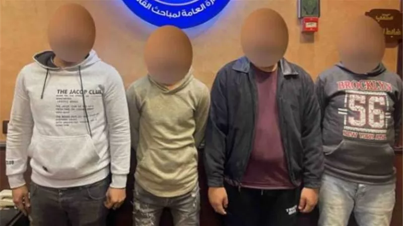 الكنز المدفون.. ضبط 4 أشخاص أثناء تنقيبهم عن الآثار في عقار بالمطرية