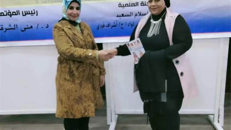 بحث عن اثار الانترنت السلبية على المراهقين والاسرة