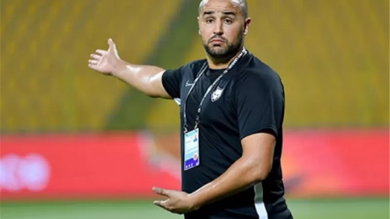 نهائى كأس العرب.. بوقرة: لا توجد أسرار بين منتخبى تونس والجزائر