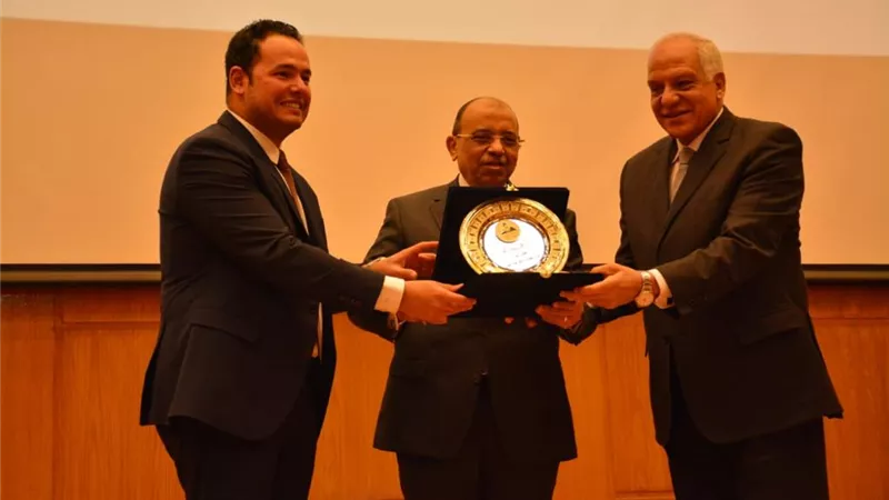 شعراوى يهنئ المحافظات الفائزة فى مسابقة أفضل دراسة دعم قرار