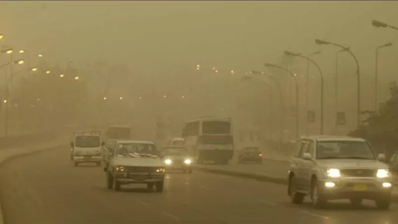 تحذيرات الأرصاد من طقس الغد.. أمطار ورياح محملة بالرمال.. العظمى بالقاهرة 19 درجة