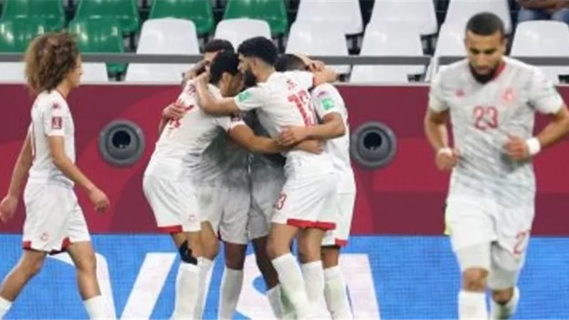 المساكنى يقود هجوم تونس فى مواجهة الجزائر بنهائى كأس العرب