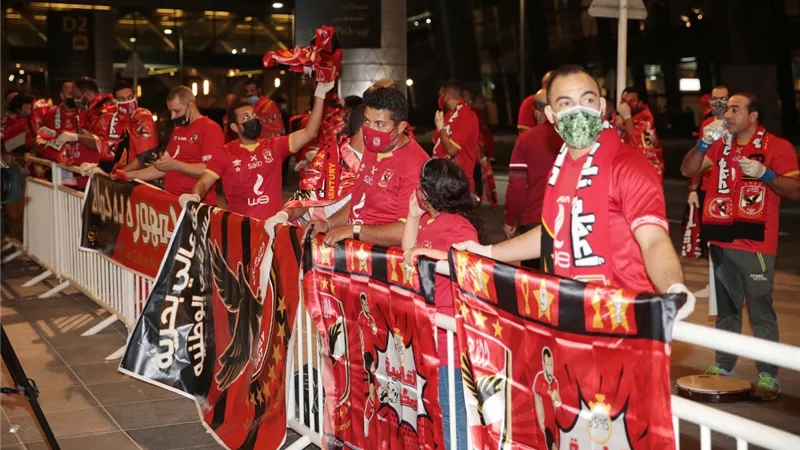 استقبال جماهيري حافل لبعثة الاهلي بالدوحة... صـــــور